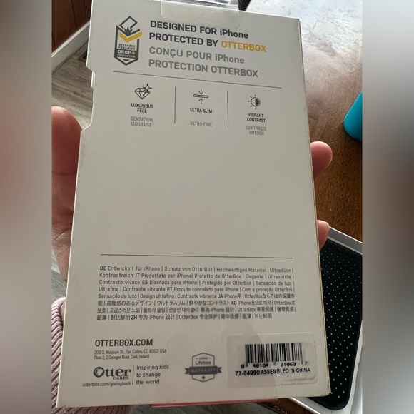 OtterBox Statement Series Moderne Case for iPhone XR
Phone Case w/ Box - Picture 14 of 14